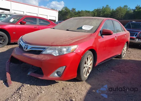 2012 Toyota Camry Xle z USA, uszkodzony, nr VIN 4T4BF1FK9CR270008